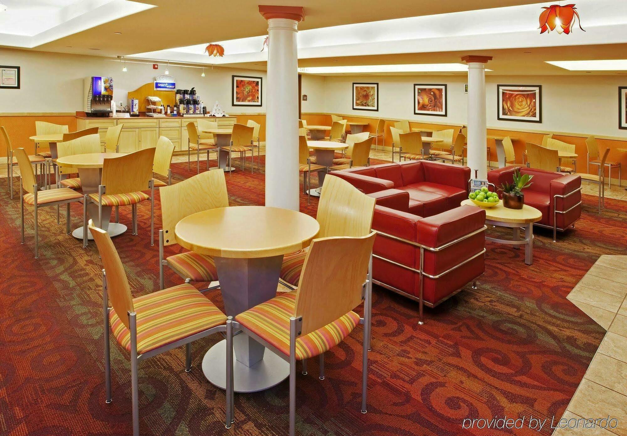 Holiday Inn Express Hotel&Suites Modesto-Salida, an IHG Hotel Exterior foto